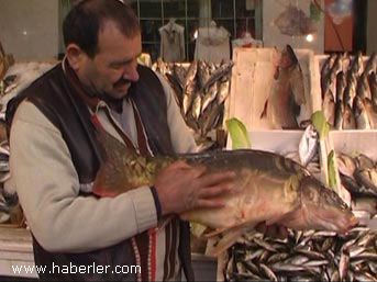 Balıkçı "Muhammed" Yazılı Balık Yakaladı