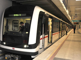 İzmir metrosunun açılışı yine ertelendi 