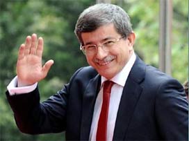 Bakan Davutoğlu Irak'ta 