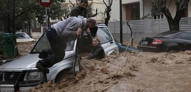 Balkanlar aşırı yağışa teslim 