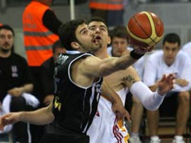 Beşiktaş evinde Ceyhan'ı devirdi: 71-62 