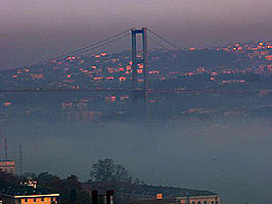 Boğaz  transit gemi trafiğine açıldı 