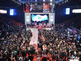 CHP, 14 olağanüstü kurultay toplandı 