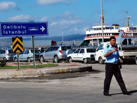 Çanakkale Boğazı'nda bayram yoğunluğu 