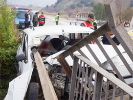 Çorum'da feci trafik kazası: 2 ölü 2 yaralı 