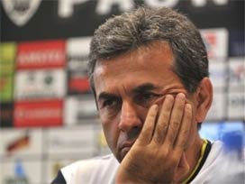 Fenerbahçe'den Aykut Kocaman açıklaması 