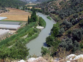 Fethiye Eşen Çayı taştı 