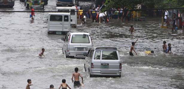 Filipinler'deki tayfunda kayıp sayısı 600 oldu 