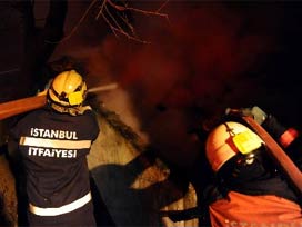 İtfaiyecilerden haklı isyan hortumlu protesto 