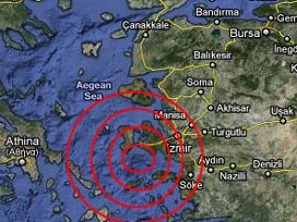 İzmir Selçuk'ta hafif şiddetli deprem 