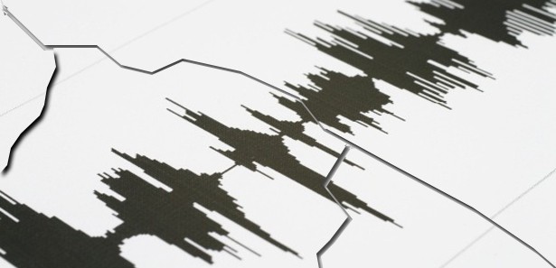 Japonya açıklarında 5.5 şiddetinde deprem 