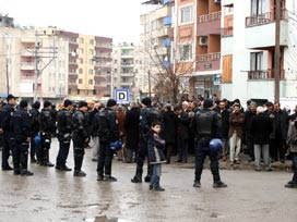 KCK'da kimlik tespitine sanıklardan Kürtçe yanıt 