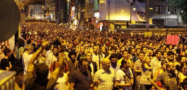 Kadıköy'de  Ethem Sarısülük protestosu 