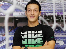 Mesut'un hayran olduğu Brezilyal model 