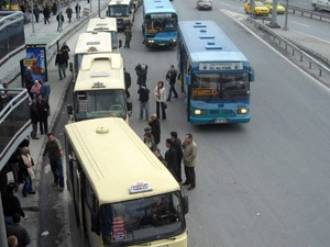 Minibüs şoförlerinin hepsine eğitim şart! 