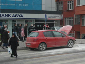 Otomobil bomba gibi patladı! 