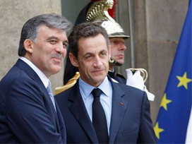 Sarkozy, Ankara'dan destek isteyecek 