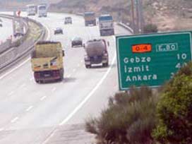 TEM otoyolunda trafik yoğunluğu! 