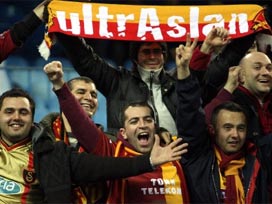 UltrAslan'dan sağduyu çağrısı 