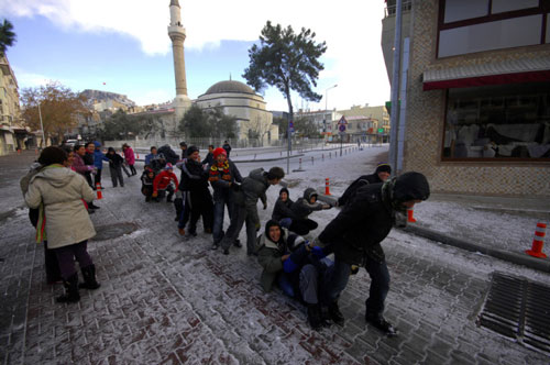 32 yıllık kar hasreti sona erdi-