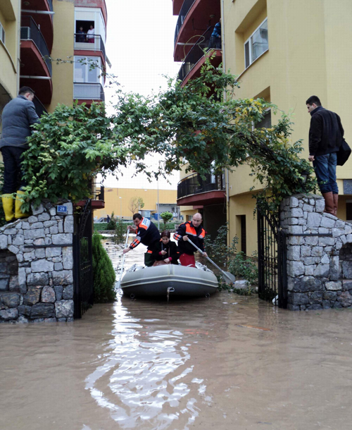 Burası Venedik değil, İzmir /