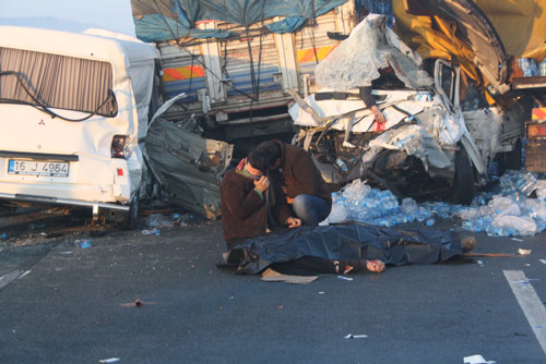 Bursa'da katliam gibi kaza: 4 ölü