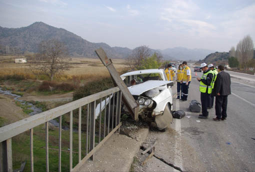 Çorum'da feci trafik kazası: 2 ölü 2 yaralı