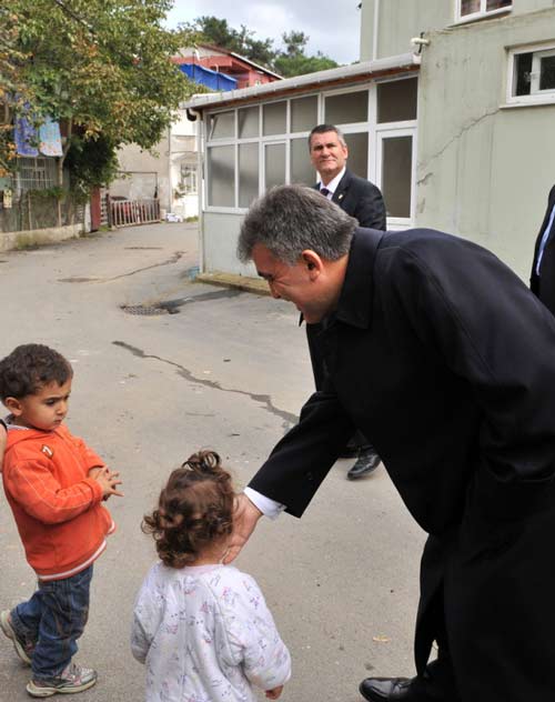 Gül'ün cuma enstanteneleri