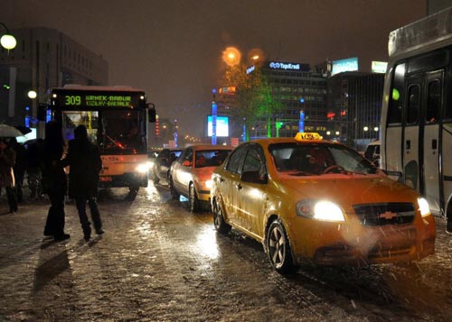 Kar, Ankara'da hayatı durdurdu GALERİ