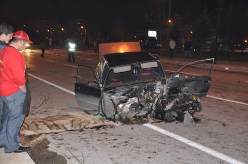 Konya'da feci kaza: 2'si ağır 4 yaralı