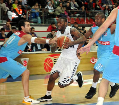 Trabzonspor'u deviren Beşiktaş finalde!