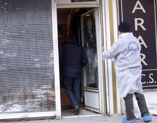 Yüksekova'da polise öldüresiye darp İzle