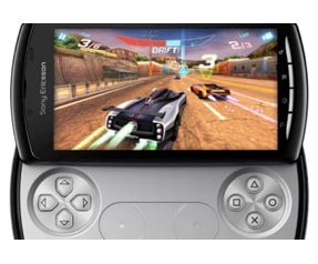 Xperia Play'in tanıtım tarihi (Video) 