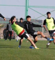 Adana'da futbolcular  kenetlendi