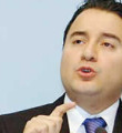 Babacan: Bankalar 'müşteri elime düştü' diyor