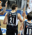 Efes Pilsen ile Partizan 13. randevuda