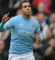 Tevez, Manchester City'de kaldı